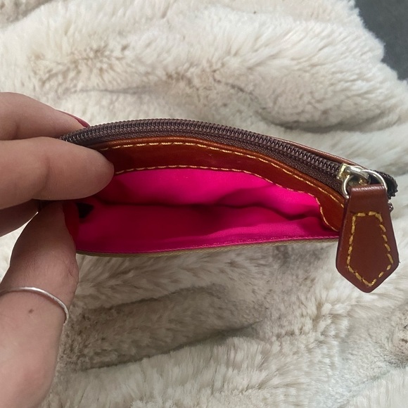 Dooney & Bourke Change Purse Key Holder Khaki and Brown - Picture 3 of 5